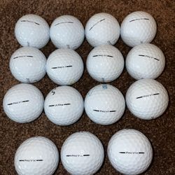 15 Mint Or 5A 2025 Titleist Pro V1/X Golf Balls