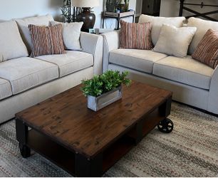 Rustic industrial coffee table-excellent condition