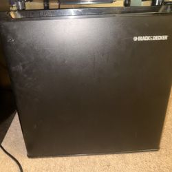 Like New Small Refrigerator 