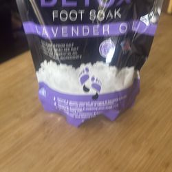 Lavender Oil Detox Foot Soak