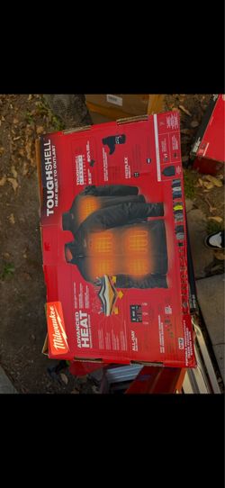 Milwaukee tough shell jacket 2XL with (1) 3.0 M12 battery