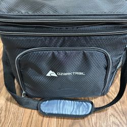 Ozark Trail Cooler and Sleeping bag in excellent condition 