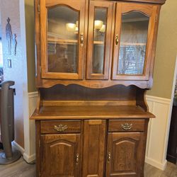 Wood China Hutch