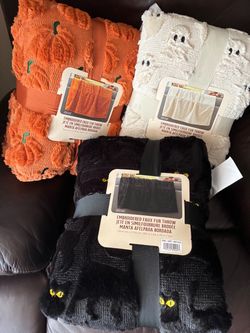 Costco Halloween throw blanket