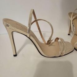 Brand New Schutz Heels 