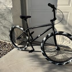 26" BMX Cruiser bike - Stolen Zeke
