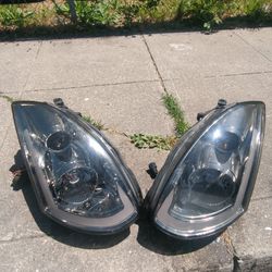 Infiniti G35 Headlights