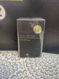 Club de Nuit Intense para mujer
