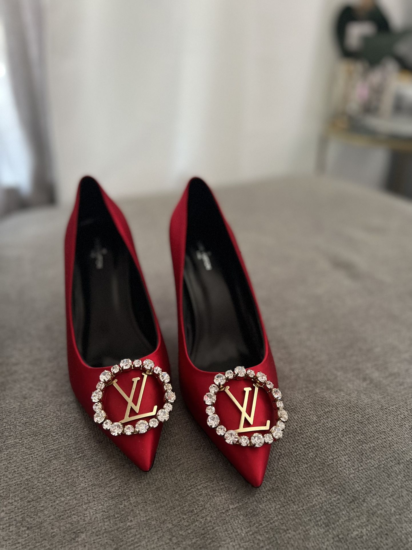 L v Red Heels 37