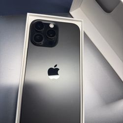 Iphone 16 pro max 256GB black unlocked any carrier