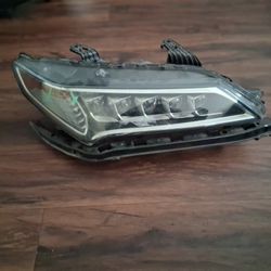 2015/2017  Acura RDX Headlight Right 
