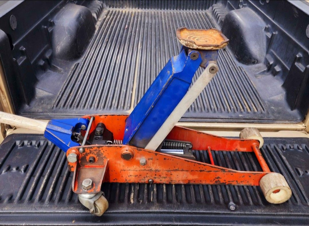 2 Ton Norco Heavy Duty Floor Jack