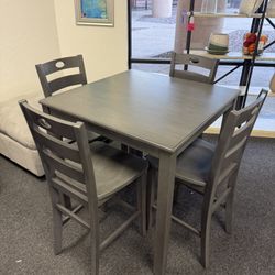 Dining Table With 4 Chairs 