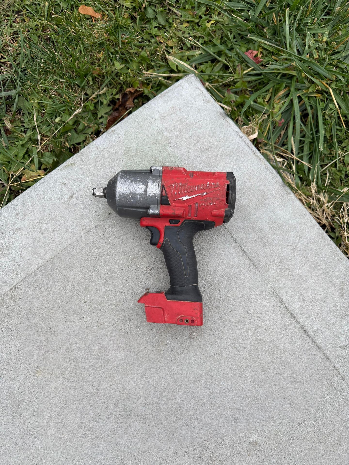 M18 FUEL 1/2" High Torque Impact Wrench with Friction Ring