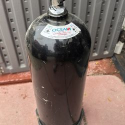 63 Cubic Ft Aluminum Diver Tank Need Hydro