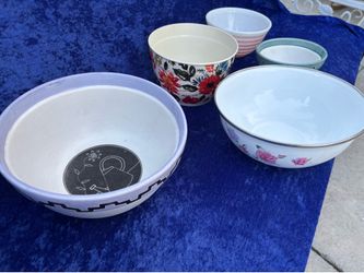 Good condition kitchen stuff altogether $10