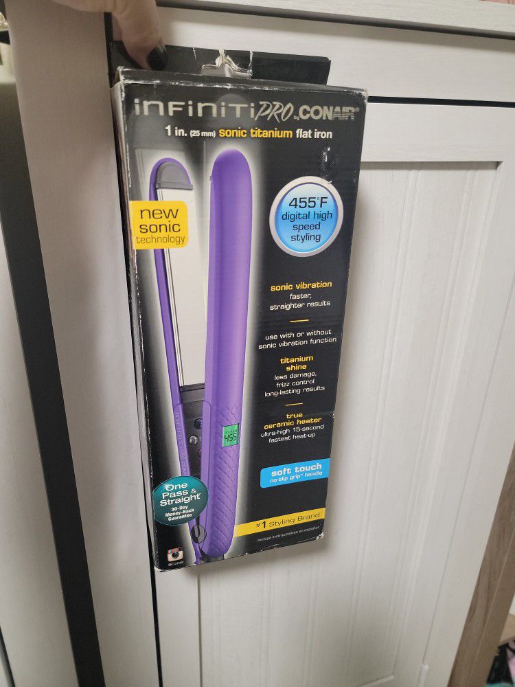 New 1 Inch Infiniti Pro Hair Strightener 