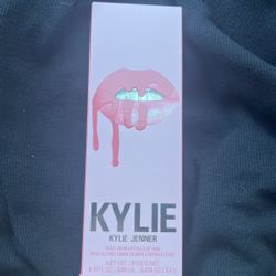 Kylie Lip Kit- shade harmony