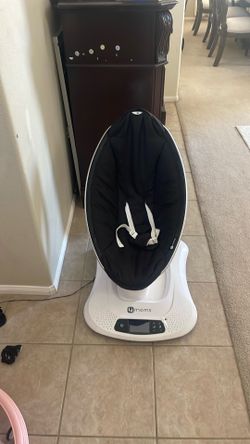 4 Moms MamaRoo