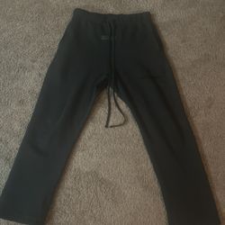 Black Essentials Pants Size Xs 
