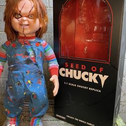 Chucky Doll Seed of Chucky Doll Lifesize 1:1 Scale Good Guys Doll Childs Play Doll Stand Base Display for Trick or Treat Studios Chucky