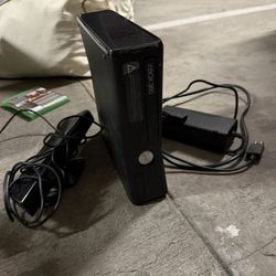 Xbox 360 And Kinect Bundle 