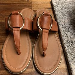 Women’s Liz Claiborne sandals size 9 1/2