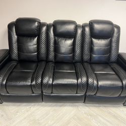 Black Leather Reclining Sofa (Powered) 