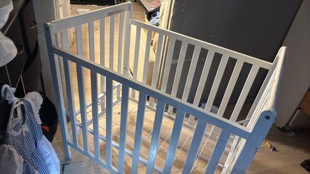 FREE CRIB!!