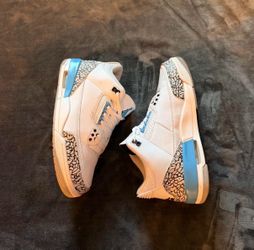 Jordan 3 UNC