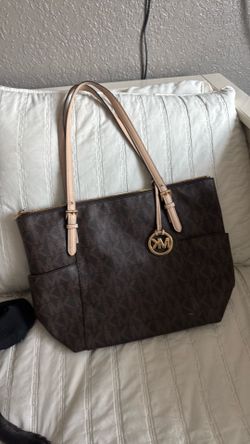 Micheal Kors bag