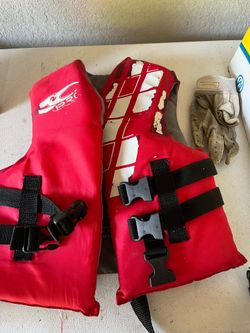 Child life jacket