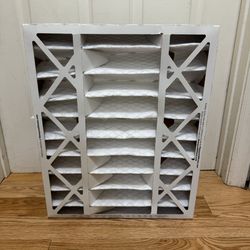 Honeywell - FC100A1003 Pleated Filter 16" x 20" x 4" MERV 11 (5 Pack)