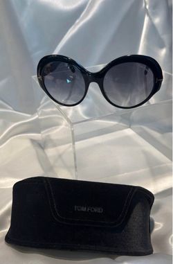 Tom Ford Black Round Sunglasses with Case