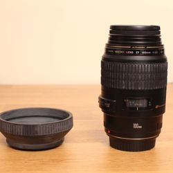 Canon EF 100mm f2.8 Macro Lens