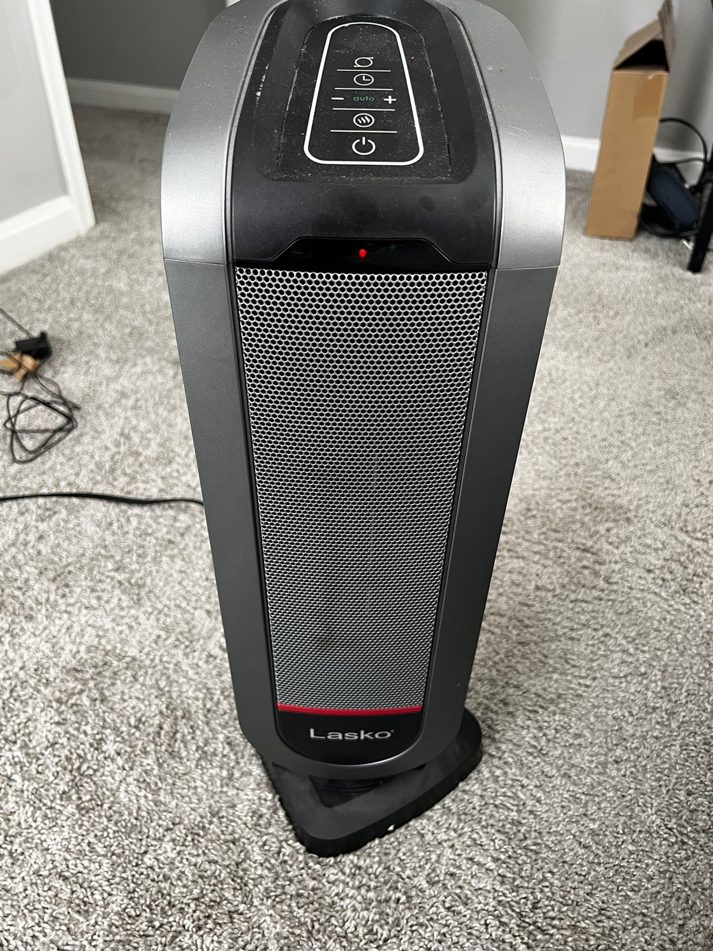 Lasko Room Heater For Sale. Tell Me Your Price. 