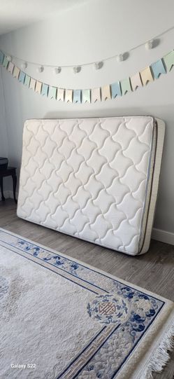 Mattress full pillow top