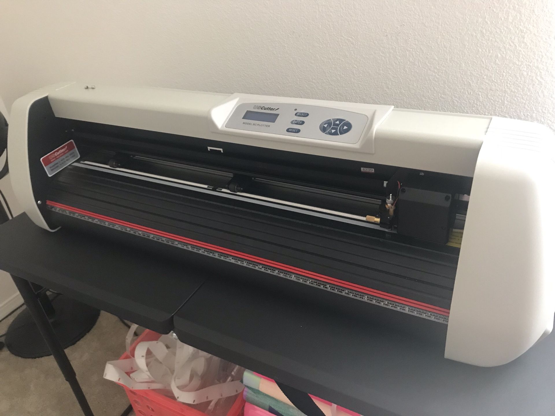 US Cutter SC model 28” vinyl cutter plotter