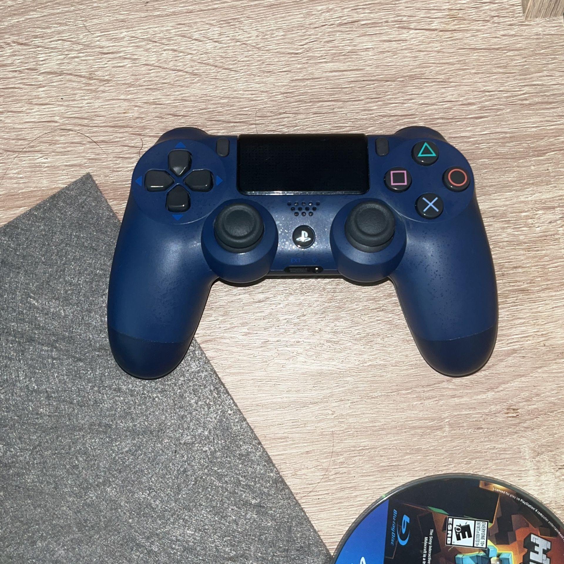 Ps4 Controller with Minecraft