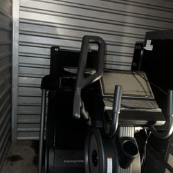 Treadmill 