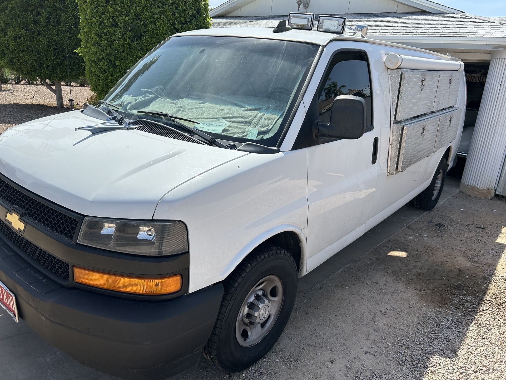 2018 Chevy 3/4 Long Bed Express Van