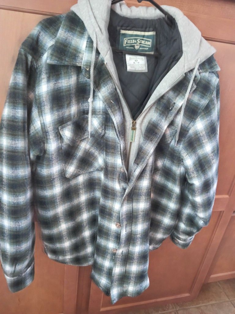 Men's Field And Stream Hoodie Jacket. Medium