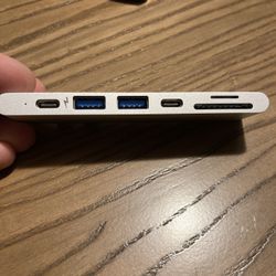 USB C Hub
