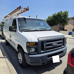 2013 E150 VAN E85