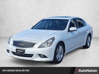 2015 INFINITI Q40