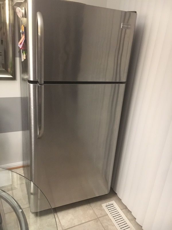 Refrigerator ------/------great deal