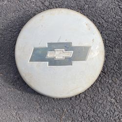 Vintage Chevy Hubcaps 