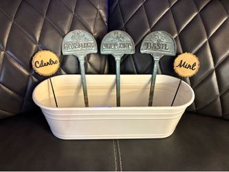 Metal Herb Planter with Metal Name Labels