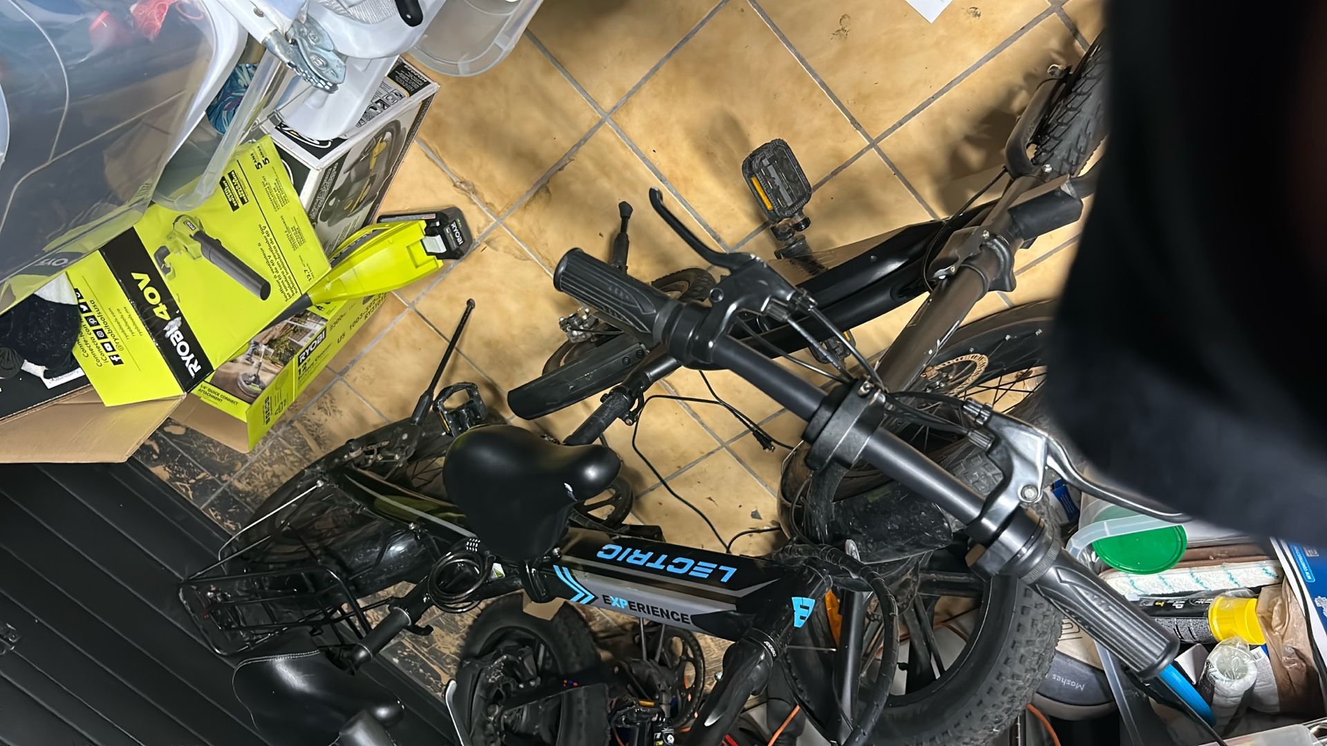 Jetson E Bike With Charger