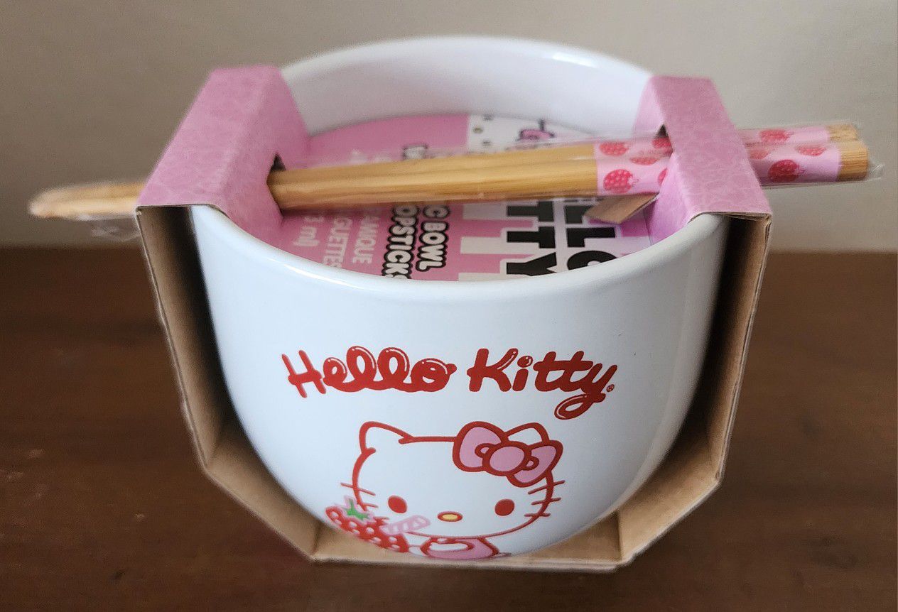 Sanrio Hello Kitty 16oz. Ceramic Bowl